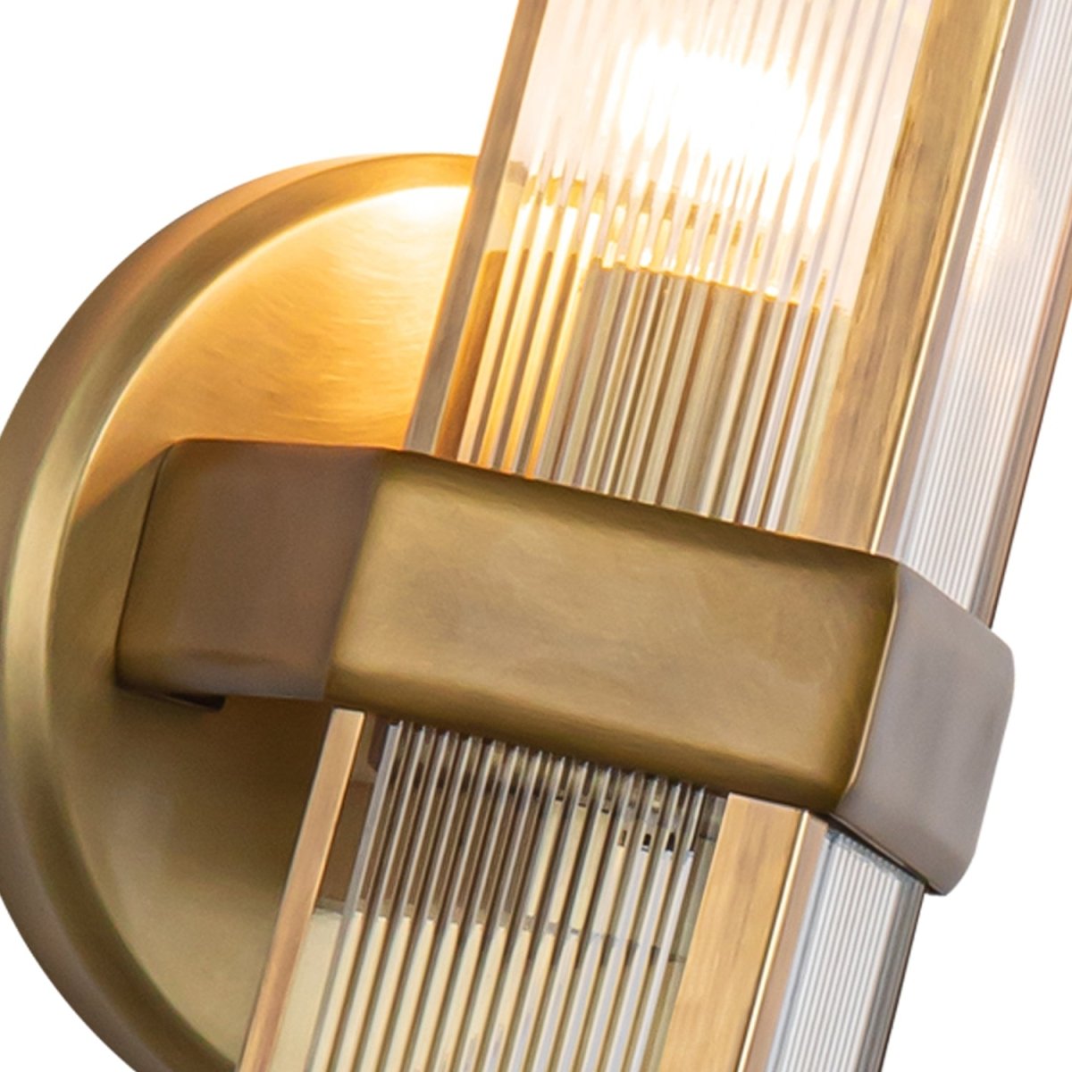 Murale Cairo - Verre à côte / laiton vintage 1 by Alora Lighting | Luminaires & cie
