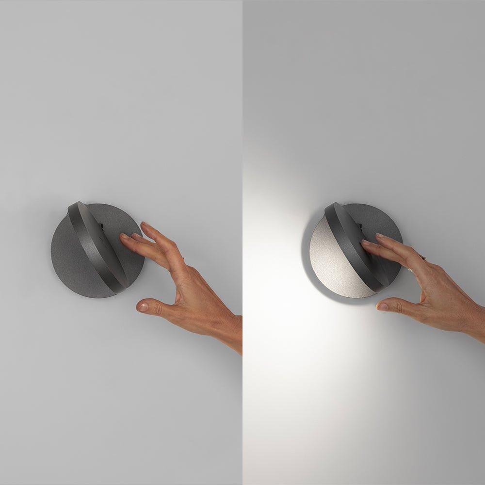 Murale Demetra Spot - Gris anthracite 2700°K Sans interrupteur by Artemide | Luminaires & cie