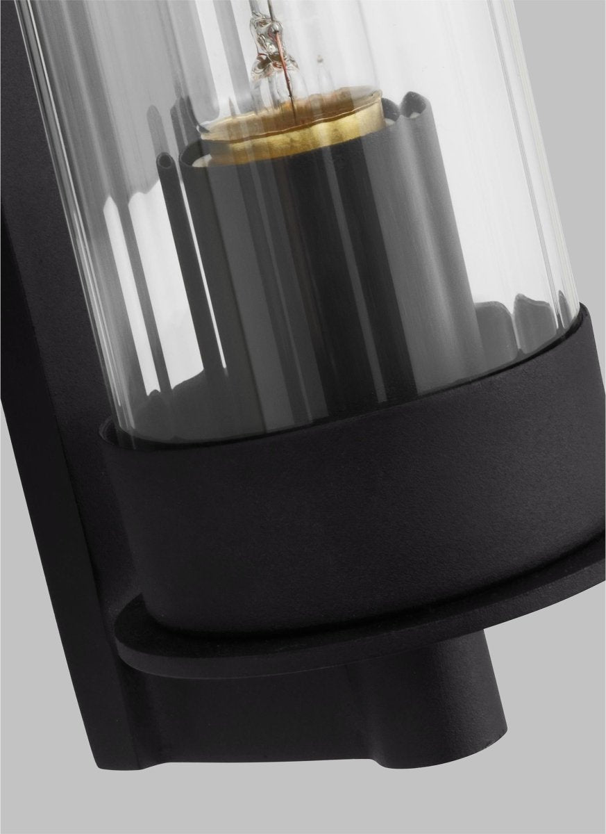 Murale extérieure Alcona - Noir 5" 12 1/2" by Visual Comfort Studio | Luminaires & cie