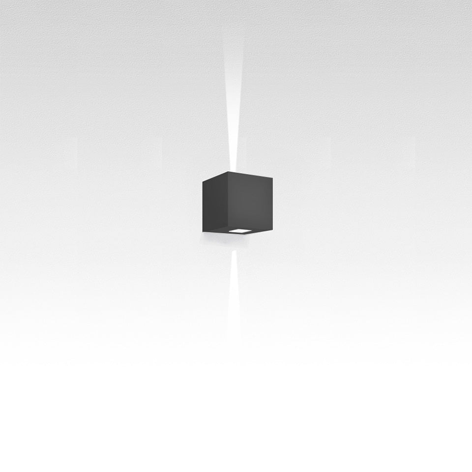 Murale Extérieure Effetto - Carré Gris anthracite 2x Faisceaux / Étroit by Artemide | Luminaires & cie