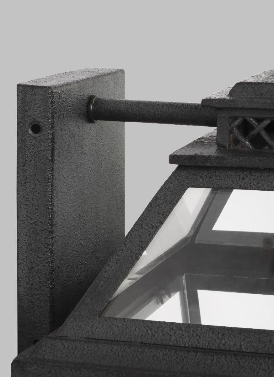 Murale extérieure Falmouth - 10" by Visual Comfort Studio | Luminaires & cie