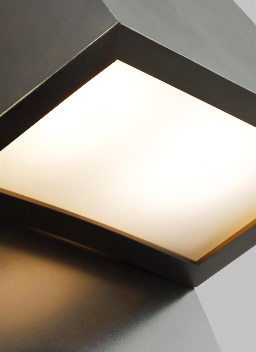 Murale extérieure Rocha - Bronze antique 8" by Visual Comfort Studio | Luminaires & cie