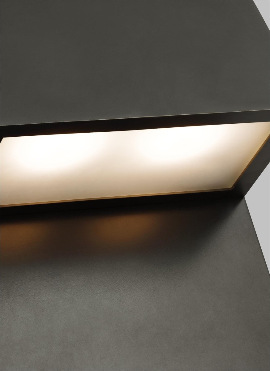 Murale extérieure Rocha - Bronze antique 10" by Visual Comfort Studio | Luminaires & cie