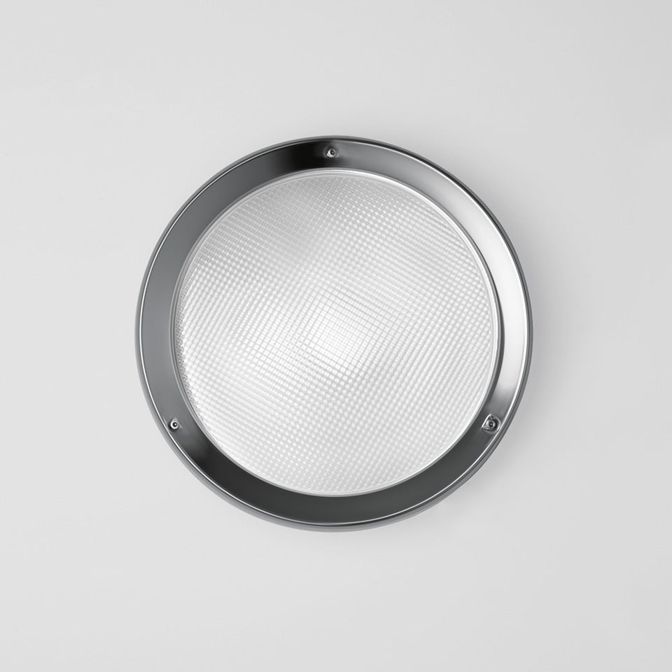 Murale Extérieure/Plafonnier Niki - Nickel satiné by Artemide | Luminaires & cie