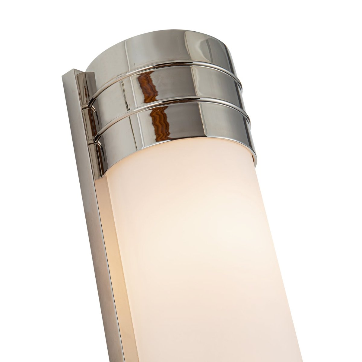 Murale linéaire Willard - Nickel poli Verre d'opale brillante 24 1/8" by Alora Lighting | Luminaires & cie