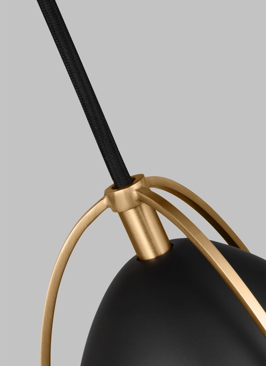 Murale Norman - Laiton satiné Noir de minuit Ampoules non - incluses by Visual Comfort Studio | Luminaires & cie