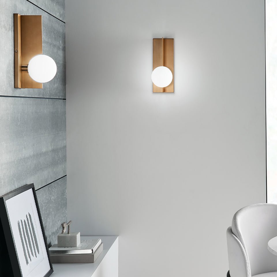 Murale Orbel - Laiton vieilli Oui by Tech Lighting | Luminaires & cie