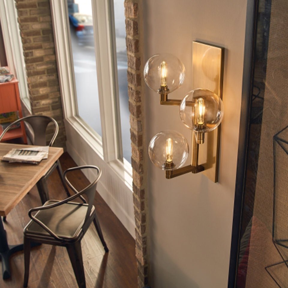 Murale simple Gambit - Triple Nickel satiné Oui by Tech Lighting | Luminaires & cie