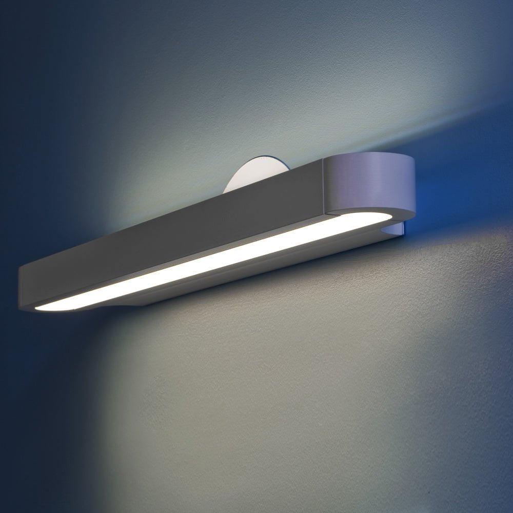 Murale Talo - Blanc 48" DEL 3000°K by Artemide | Luminaires & cie