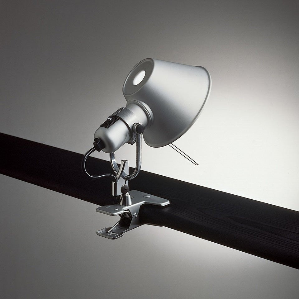 Murale Tolomeo Clip - Classique DEL / 10W / 3000°K / Dimmable sur tête by Artemide | Luminaires & cie