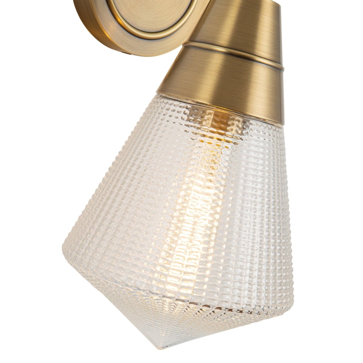 Murale Willard - Laiton vintage Verre prismatique by Alora Lighting | Luminaires & cie
