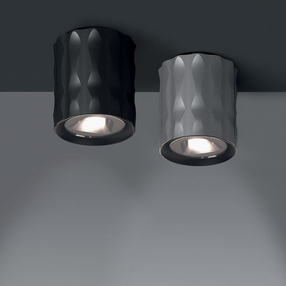 Plafonnier Fiamma - Noir anodizé 6.25" by Artemide | Luminaires & cie