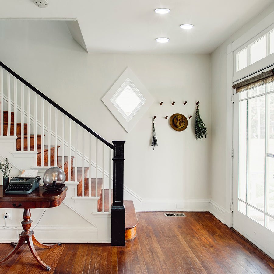 Plafonnier LED Disc - Nickel brossé 7.28" 2700°K by Canarm | Luminaires & cie