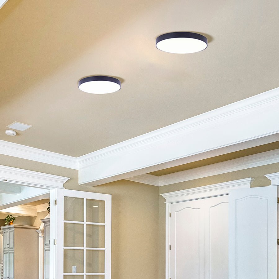 Plafonnier Luna - Blanc mat 8" by Canarm | Luminaires & cie