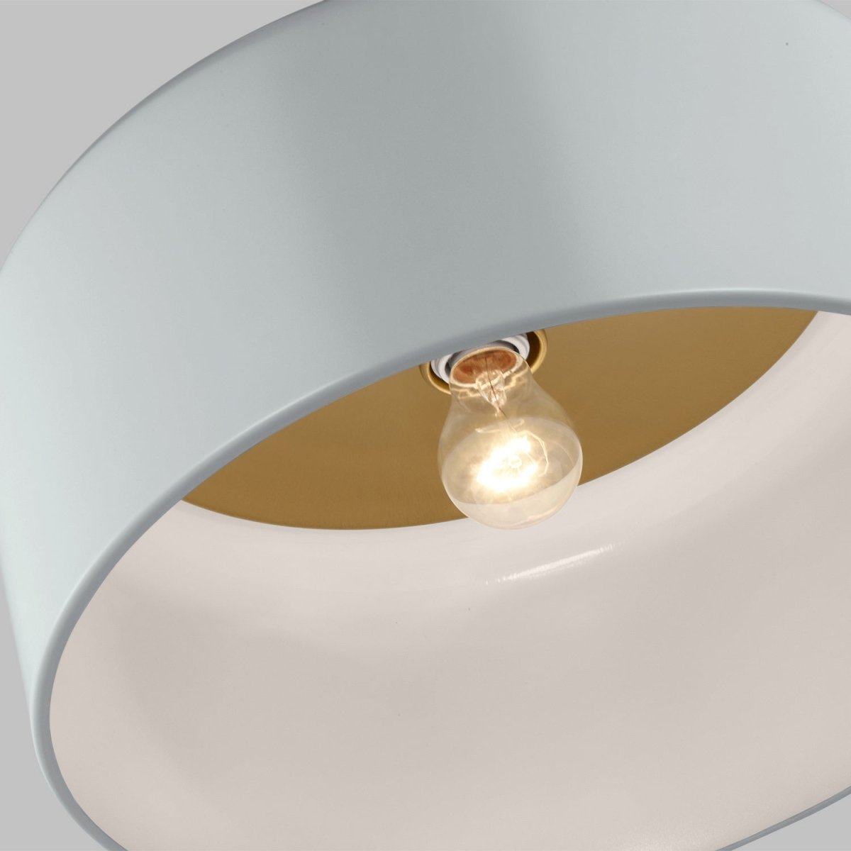 Plafonnier Malone - Olive 15 3/4" Olive by Visual Comfort Studio | Luminaires & cie