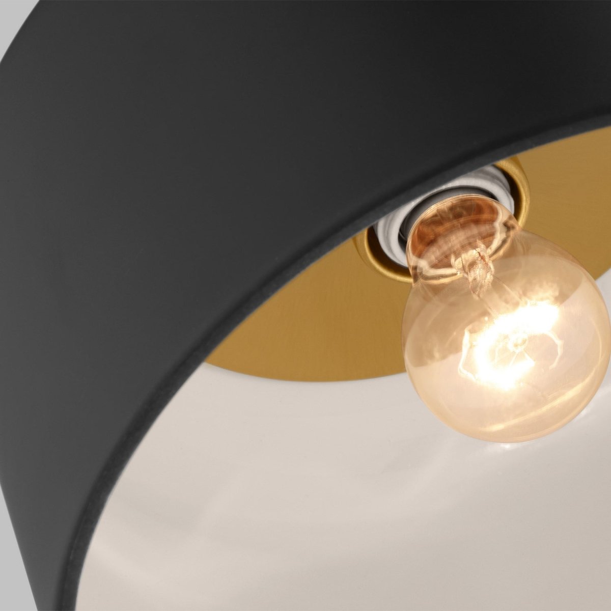 Plafonnier Malone - Olive 15 3/4" Olive by Visual Comfort Studio | Luminaires & cie