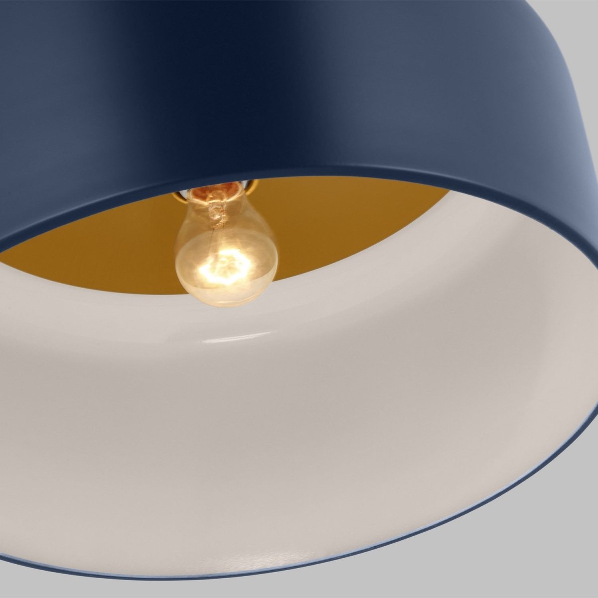 Plafonnier Malone - Olive 15 3/4" Olive by Visual Comfort Studio | Luminaires & cie