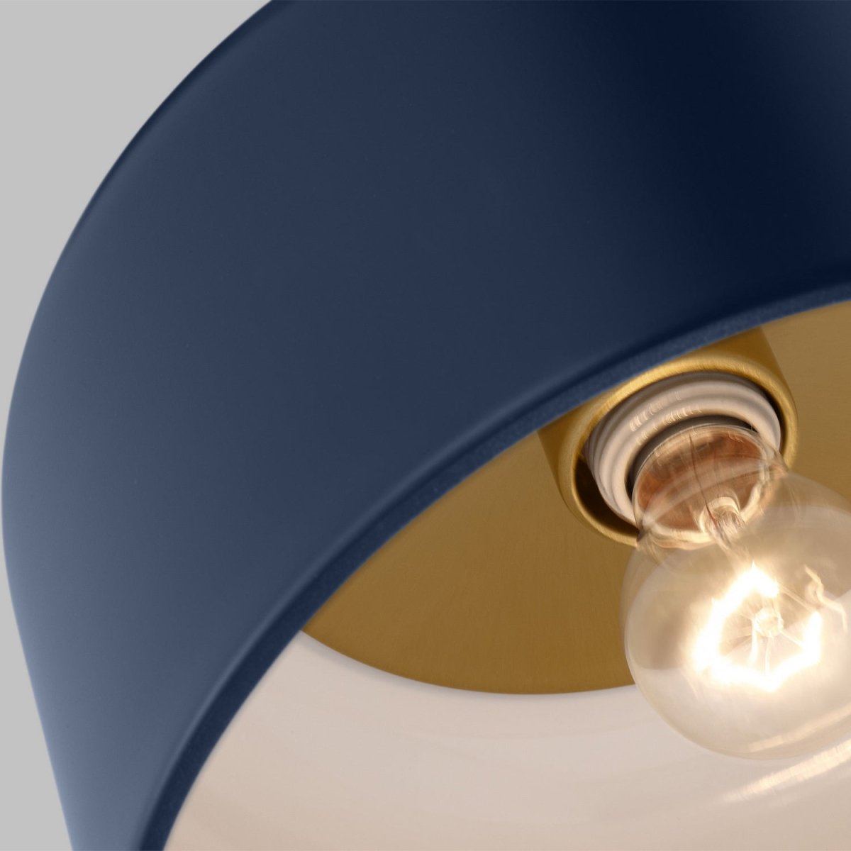 Plafonnier Malone - Olive 15 3/4" Olive by Visual Comfort Studio | Luminaires & cie