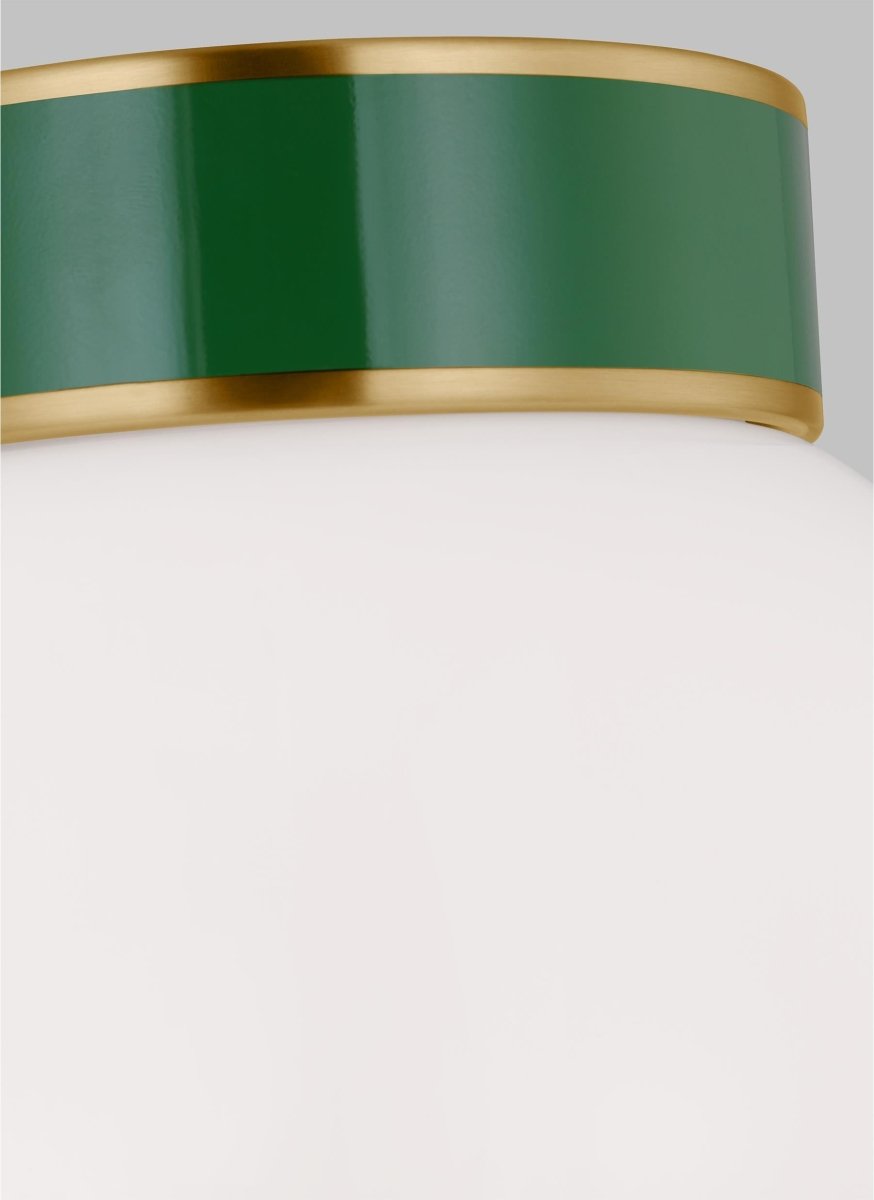 Plafonnier Monroe Ball - Laiton brûlé et vert Lait by Visual Comfort Studio | Luminaires & cie