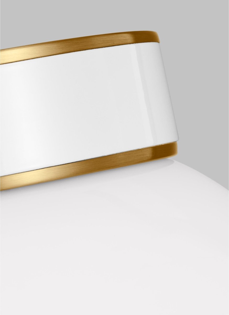 Plafonnier Monroe Ball - Laiton brûlé et blanc Blanc lait by Visual Comfort Studio | Luminaires & cie