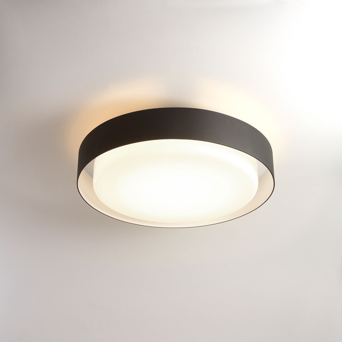 Plafonnier Plaff - on! - Plaff - on! 50 (19.7") DEL Intégré by Marset | Luminaires & cie