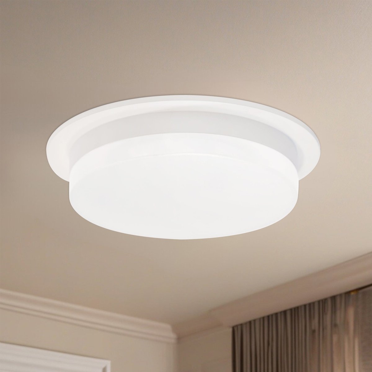 Plafonnier Stockton - Blanc by Kuzco Lighting | Luminaires & cie