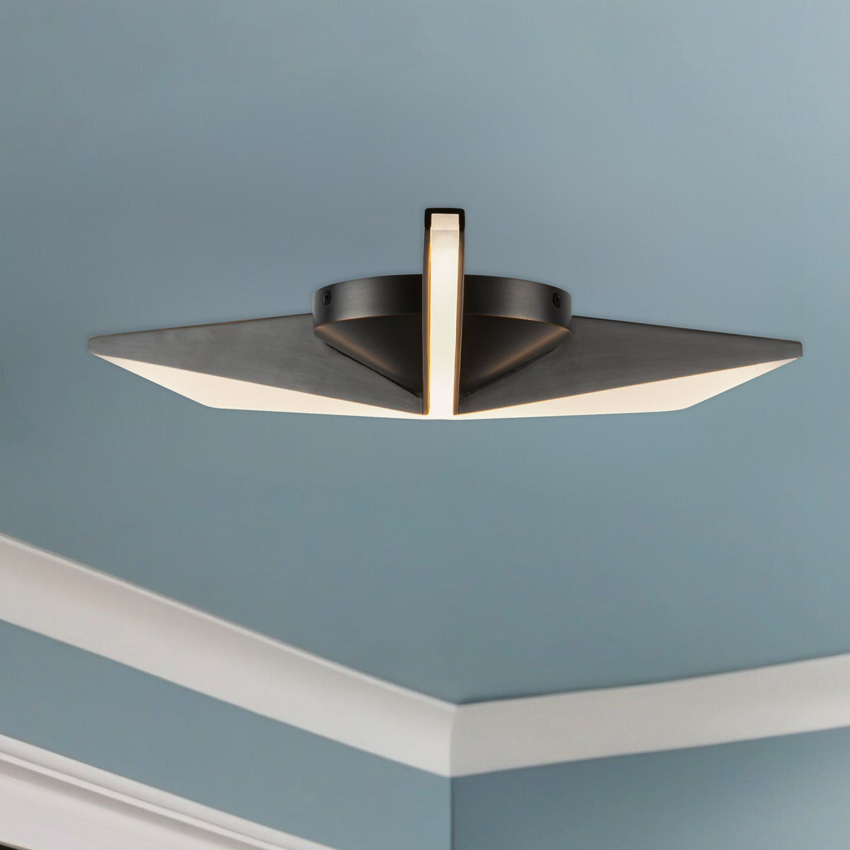 Plafonnier Tachi Bronze urbain, 18 1/8" – vue 4