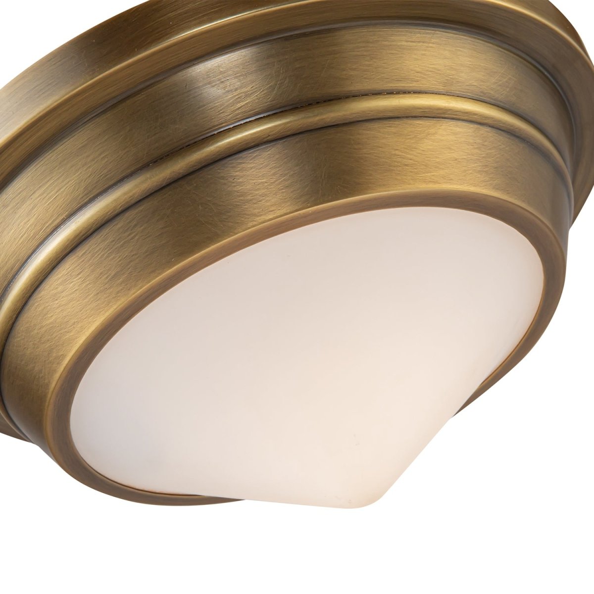 Plafonnier Willard - Vintage vintage en laiton / opale mate by Alora Lighting | Luminaires & cie