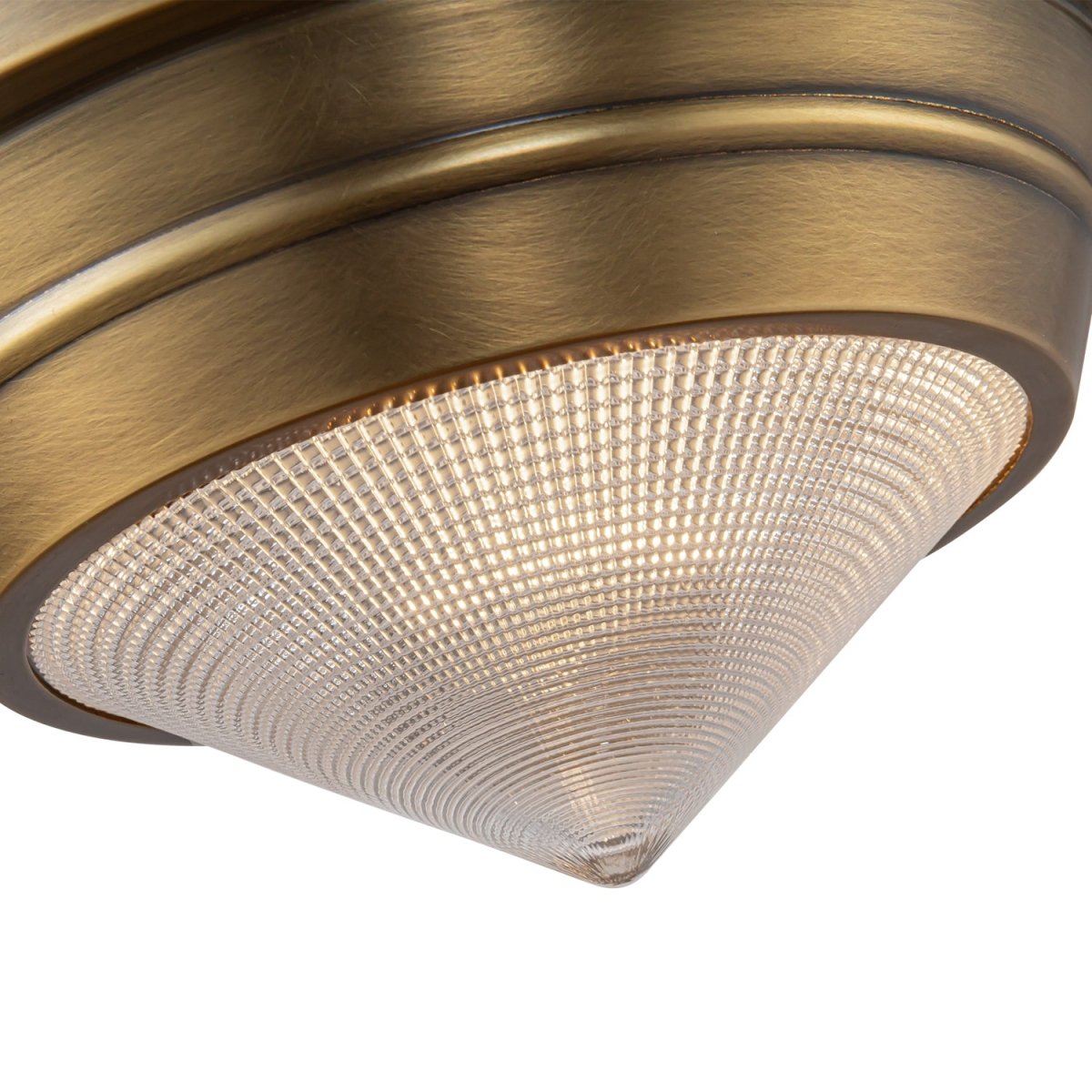 Plafonnier Willard - Laiton vintage / verre prismatique by Alora Lighting | Luminaires & cie