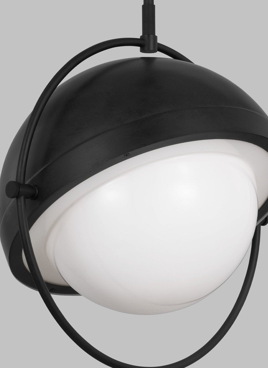 Suspension Bacall - Fer vieille 15 1/2" by Visual Comfort Studio | Luminaires & cie
