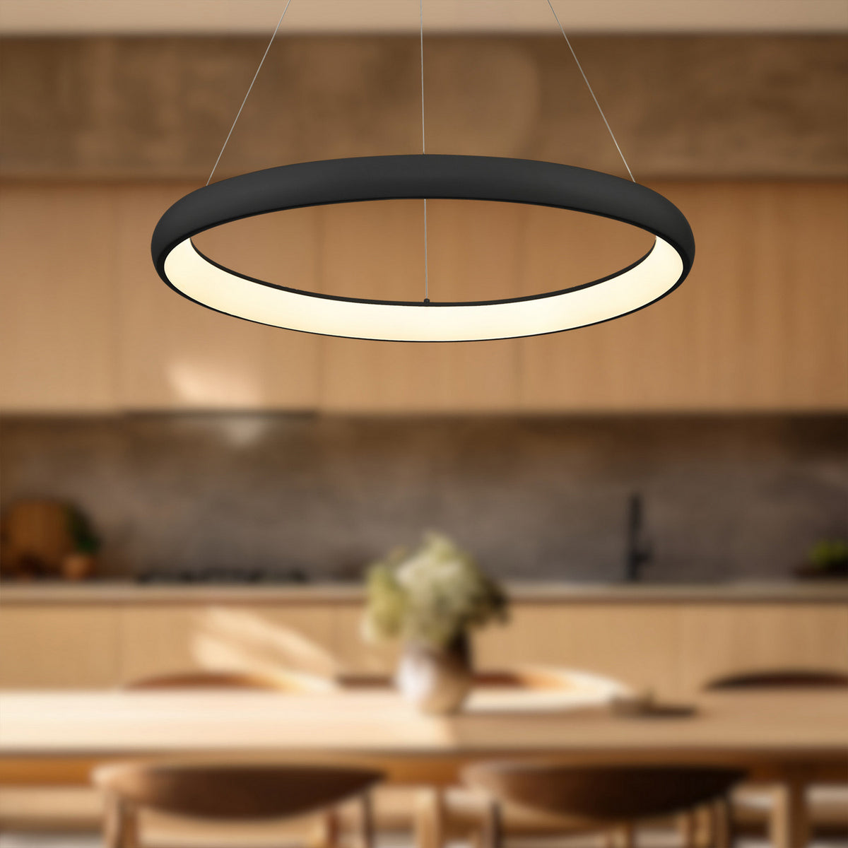 Suspension Cortana Noir, 32 1/4" – vue 3