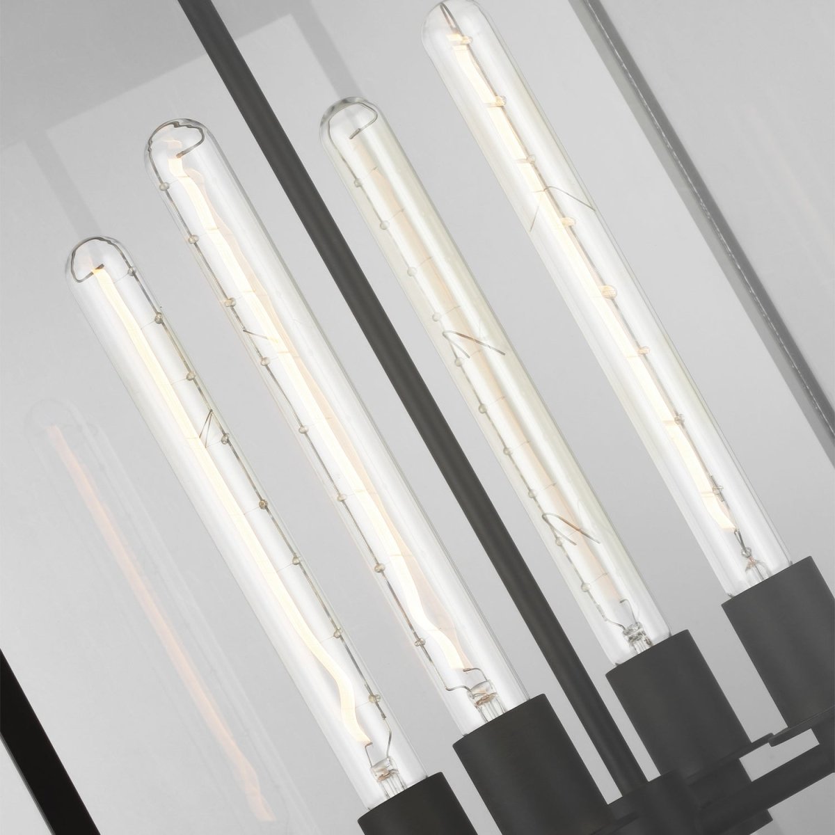 Suspension extérieure Freeport - 19.5 by Visual Comfort Studio | Luminaires & cie