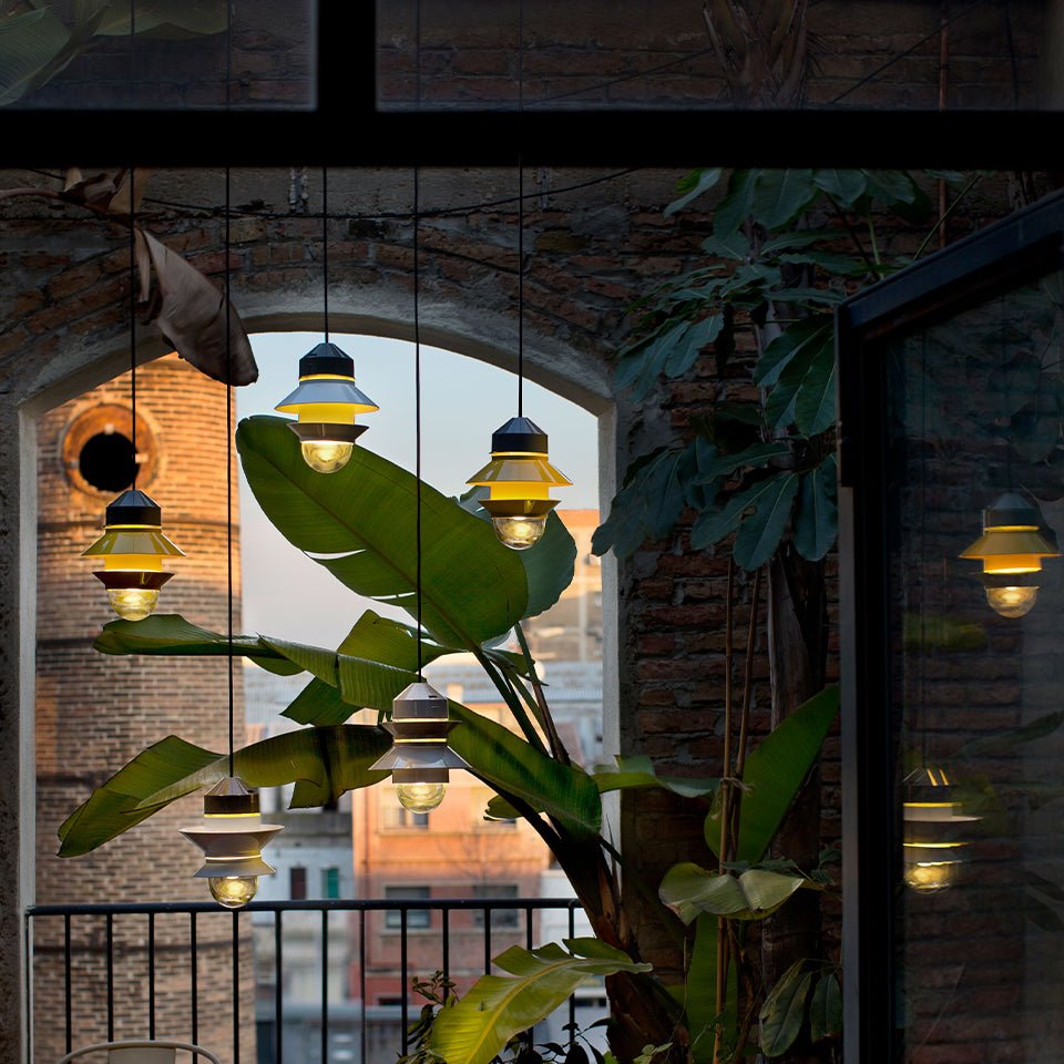 Suspension extérieure Santorini - Blanc by Marset | Luminaires & cie