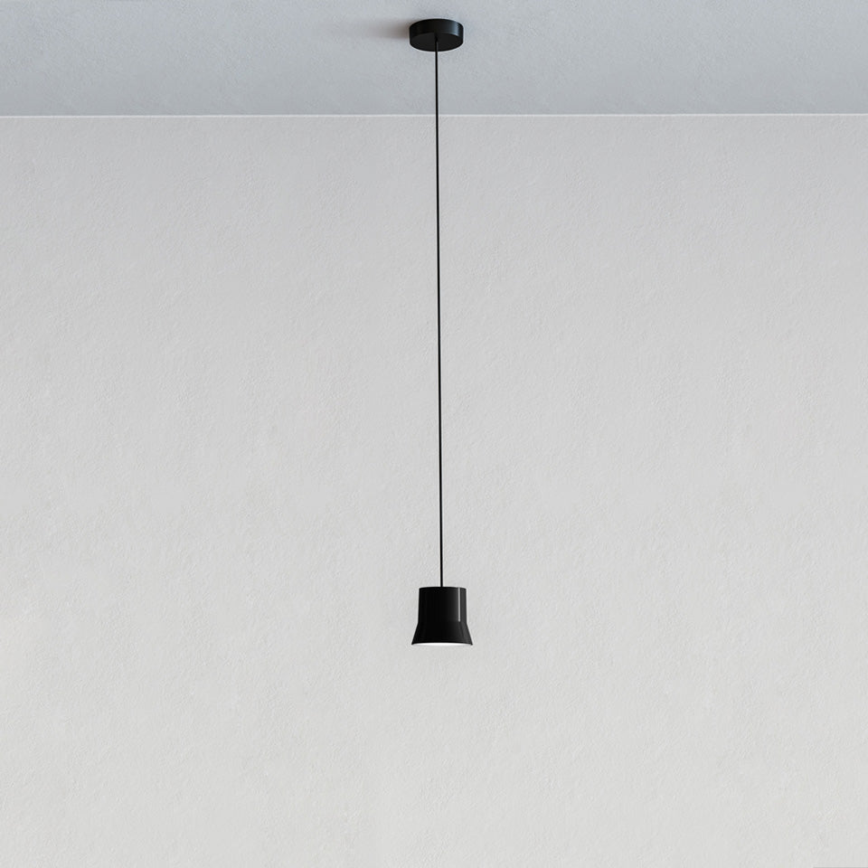Suspension Gio Light - Noir Simple by Artemide | Luminaires & cie