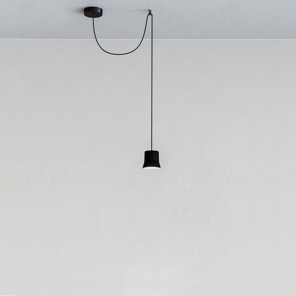 Suspension Gio Light - Noir Simple by Artemide | Luminaires & cie