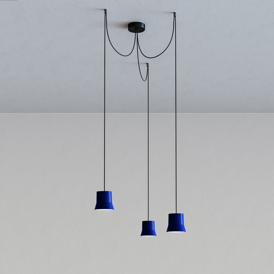 Suspension Gio Light - Noir 3x grappe by Artemide | Luminaires & cie