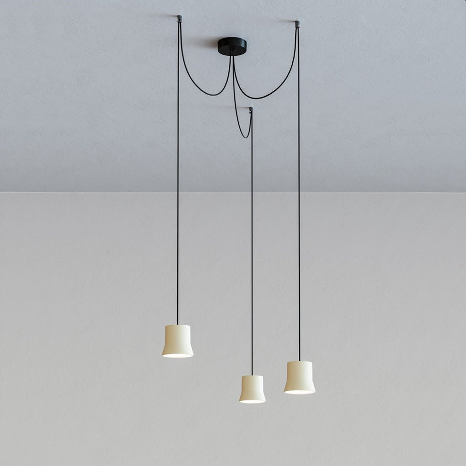 Suspension Gio Light - Noir 3x grappe by Artemide | Luminaires & cie