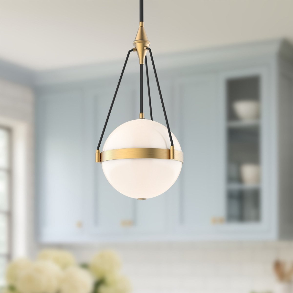 Suspension Harmony - Or brossé Verre d'opale brillant 13 1/2" by Alora Lighting | Luminaires & cie