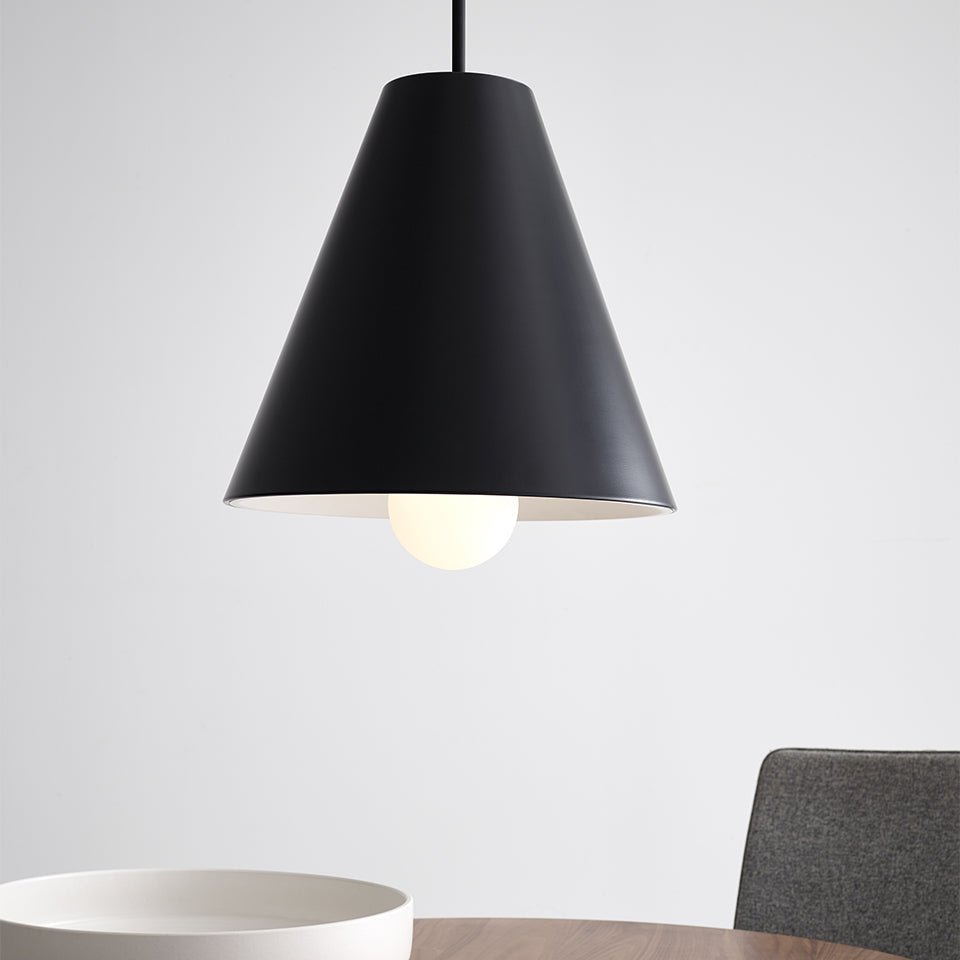 Suspension Joni - Noir mat by Tech Lighting | Luminaires & cie