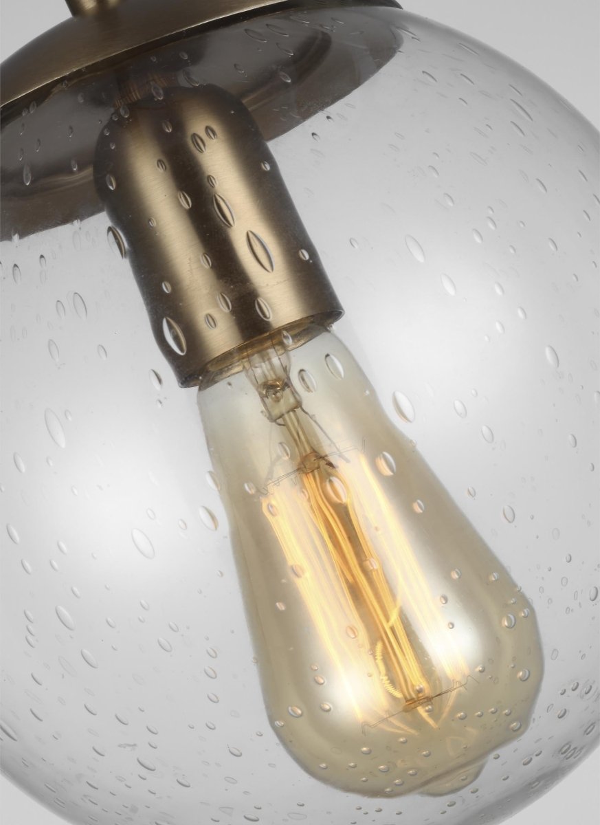 Suspension Leo - Hanging Globe CL - Laiton satiné 8" by Visual Comfort Studio | Luminaires & cie
