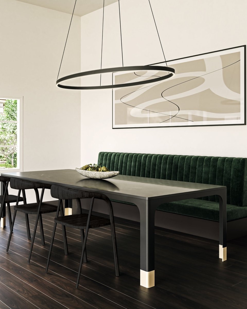Suspension linéaire Ovale - Noir 53 3/4" by Kuzco Lighting | Luminaires & cie