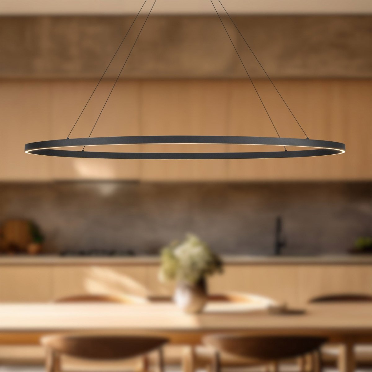 Suspension linéaire Ovale - Noir 53 3/4" by Kuzco Lighting | Luminaires & cie