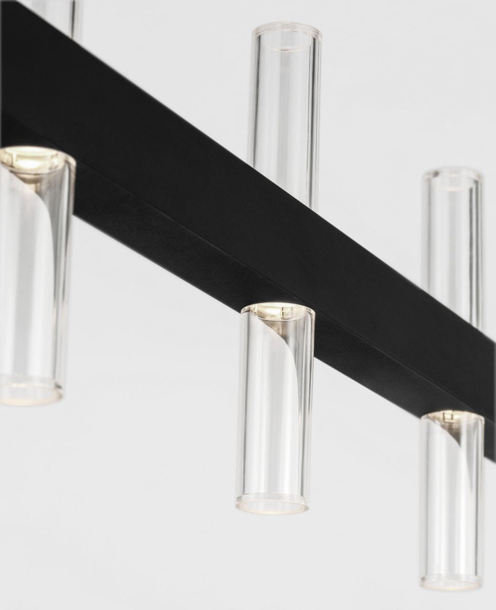 Suspension linéaire Silas - Noir minuit by Visual Comfort Studio | Luminaires & cie