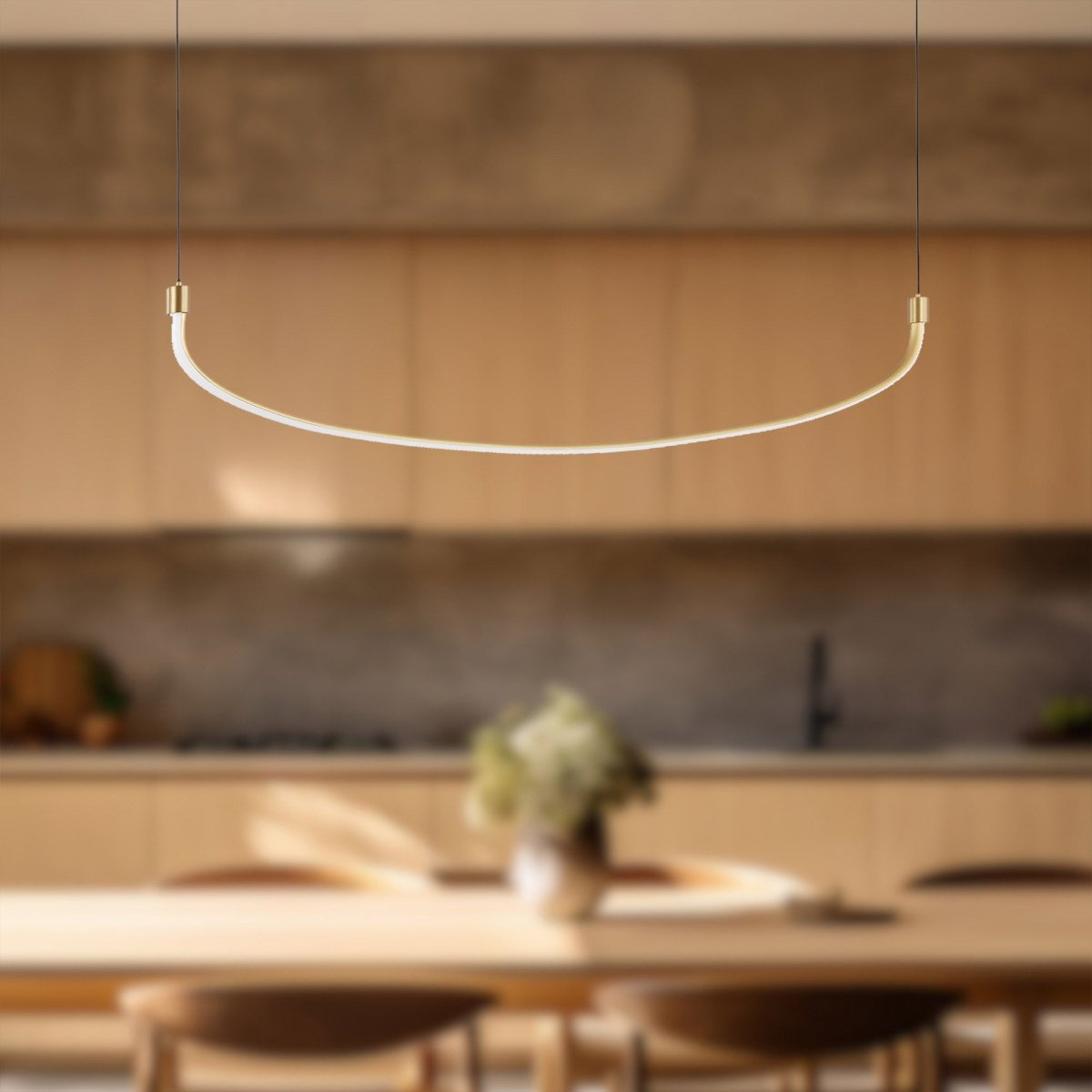Suspension linéaire Talis - Or brossé 47 1/4" by Kuzco Lighting | Luminaires & cie