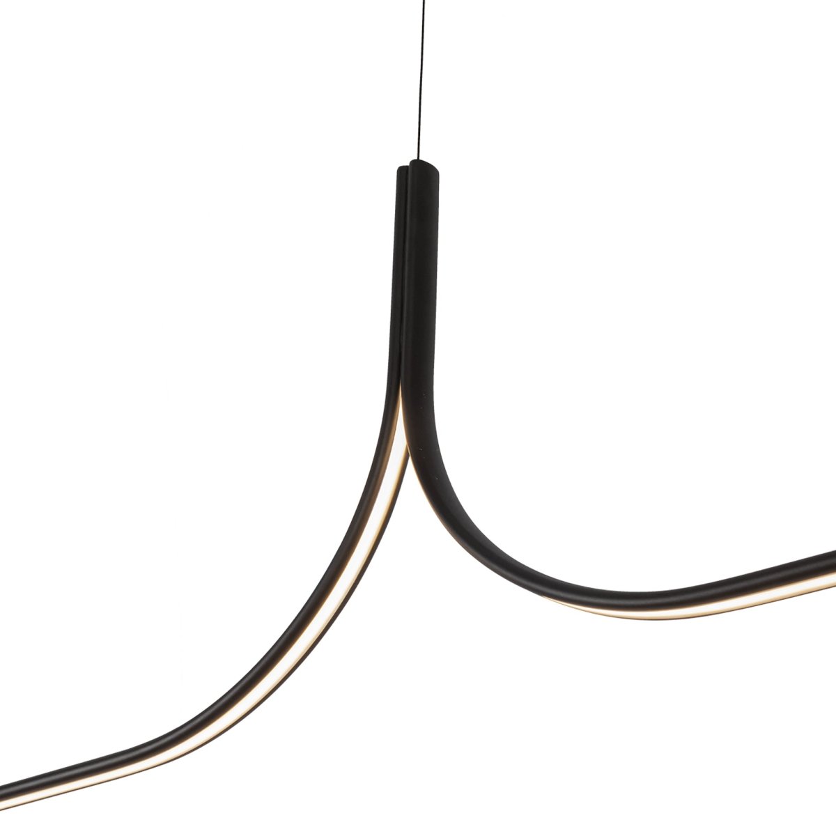 Suspension linéaire Thread - 177 1/4" Driver dans le canopy by Kuzco Lighting | Luminaires & cie
