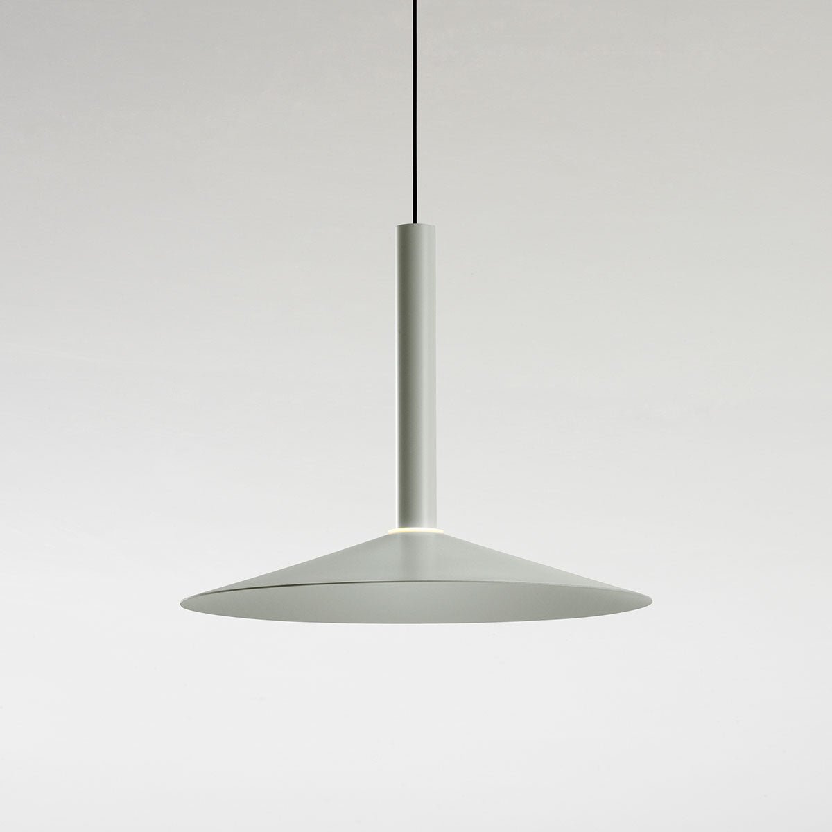 Suspension Milana - Noir Milana 32 (12.6") by Marset | Luminaires & cie