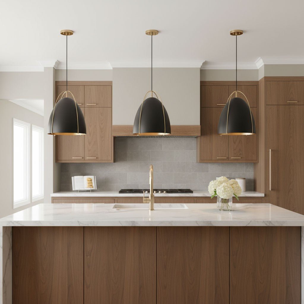 Suspension Norman - Satin Brass Chalk Wicker 13.375 by Visual Comfort Studio | Luminaires & cie