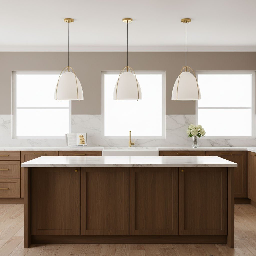 Suspension Norman - Satin Brass Chalk Wicker 13.375 by Visual Comfort Studio | Luminaires & cie