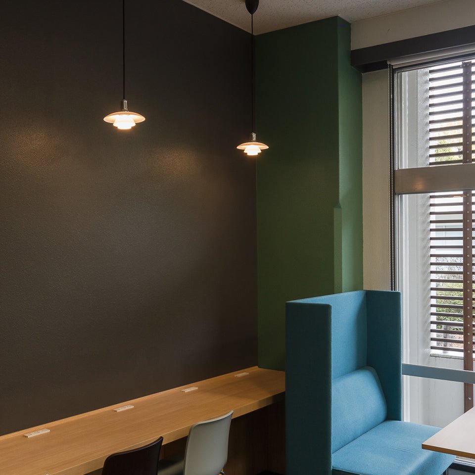 Suspension PH 2/1 - Laiton métallisé by Louis Poulsen | Luminaires & cie