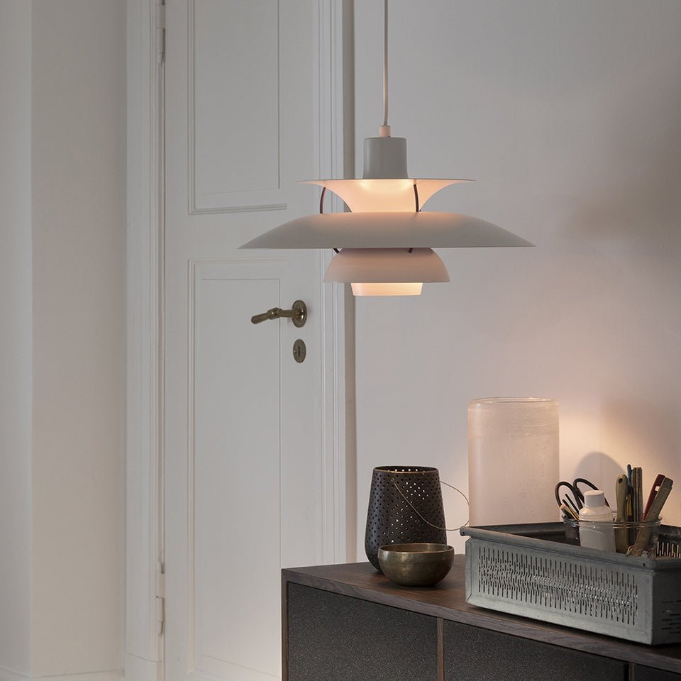 Suspension PH 5 - Monochrome Noir by Louis Poulsen | Luminaires & cie